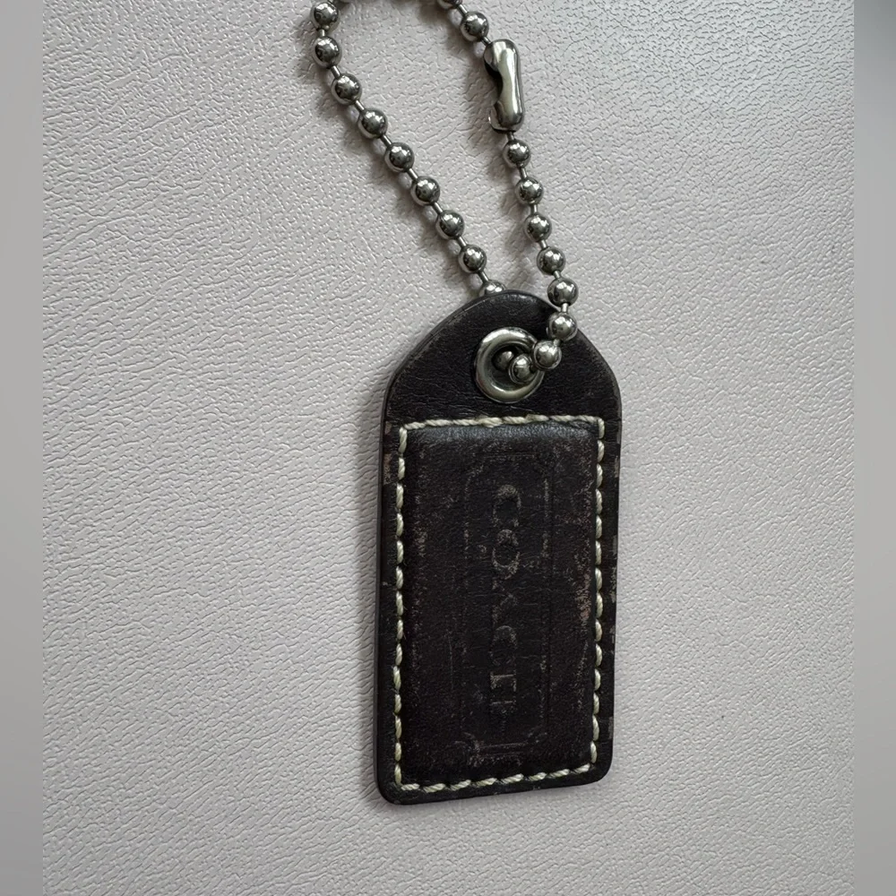 COACH Dark Brown Leather Textured Keychain Fob Bag Charm Hangtag - Picture 2 of 4